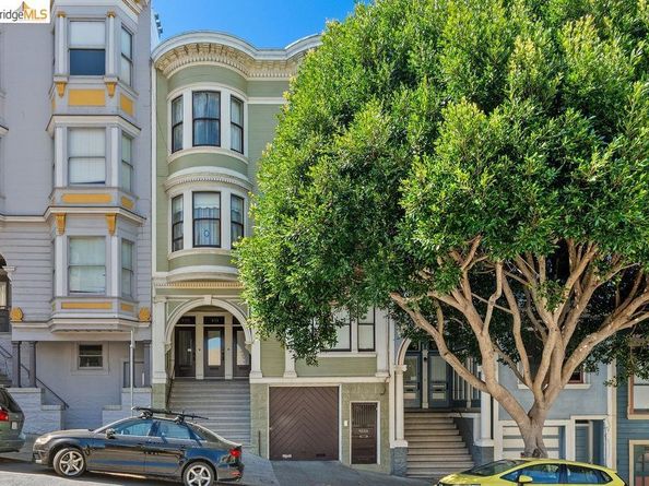 449-453 Chestnut St, San Francisco CA 94133