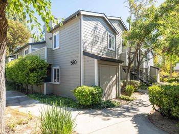 580 Canyon Oaks