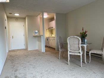 Undisclosed Address #41143620