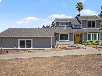 332 Chardonnay Cir