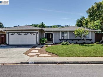 25 Tareyton Ct