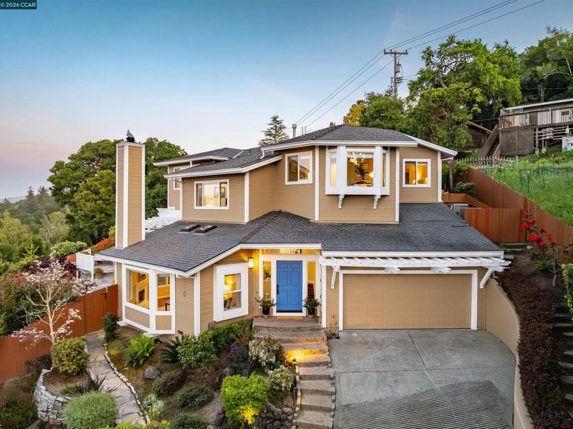 87 Claremont Ave, Orinda CA 94563