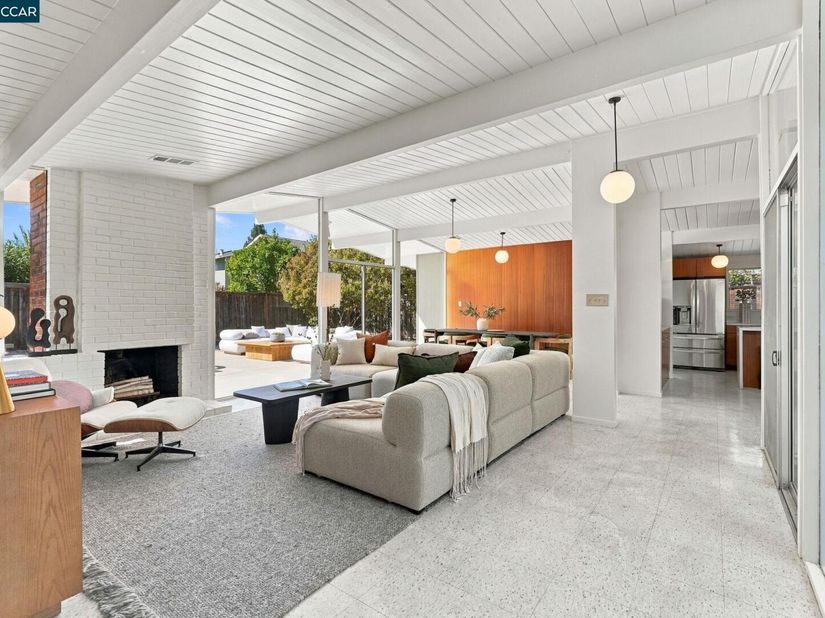 4040 Wilson Ln, Concord CA 94521