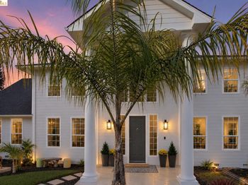 2223 Rancho Rd