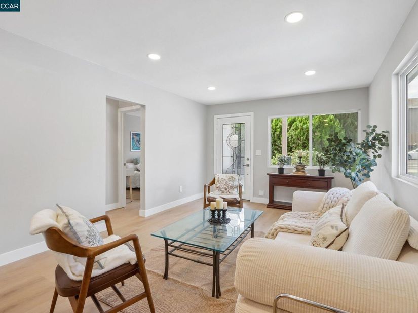 236 Center Ave, Pacheco CA 94553