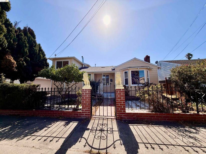 1510 Lincoln Ave, Richmond CA 94801