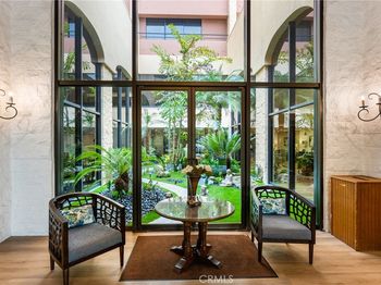 24055 Paseo Del Lago