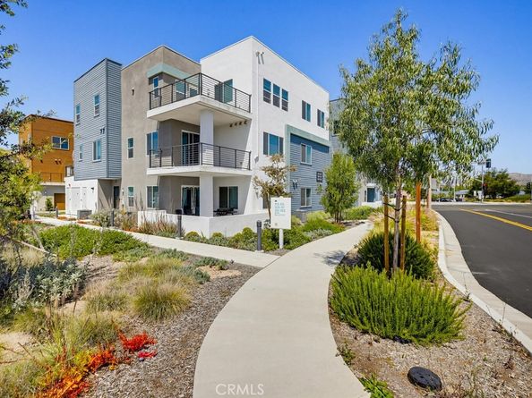 103 Baluster, Irvine CA 92618