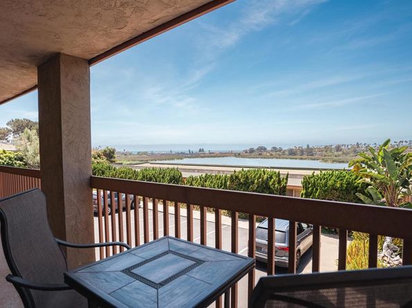 2475 Jefferson 103, Carlsbad CA 92008