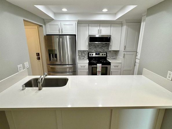 178 Fourth Avenue 12, Chula Vista CA 91910