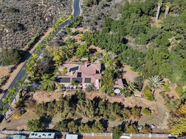 15141 Post Oak Lane, El Cajon CA 92021