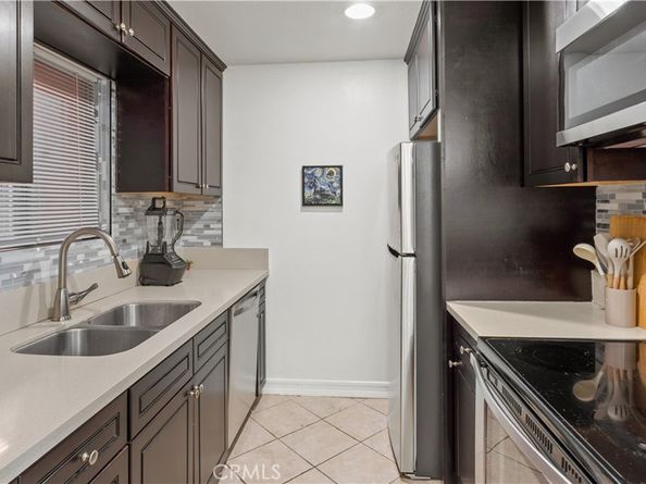 2507 E 15th St. 218, Long Beach CA 90804