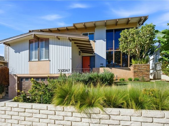 267 Nieto Avenue, Long Beach CA 90803