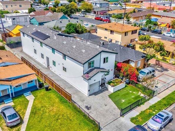 8711 Mckinley Place, Los Angeles CA 90002