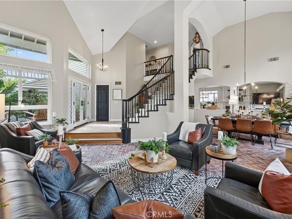 21352 Silvertree Lane, Rancho Santa Margarita CA 92679