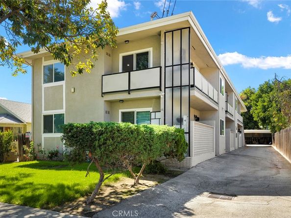 59 S Meridith Avenue, Pasadena CA 91106