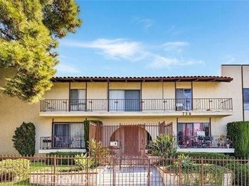 756 N Inglewood Avenue