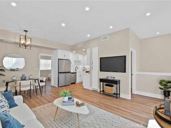 18082 Prairie Avenue 102, Torrance CA 90504