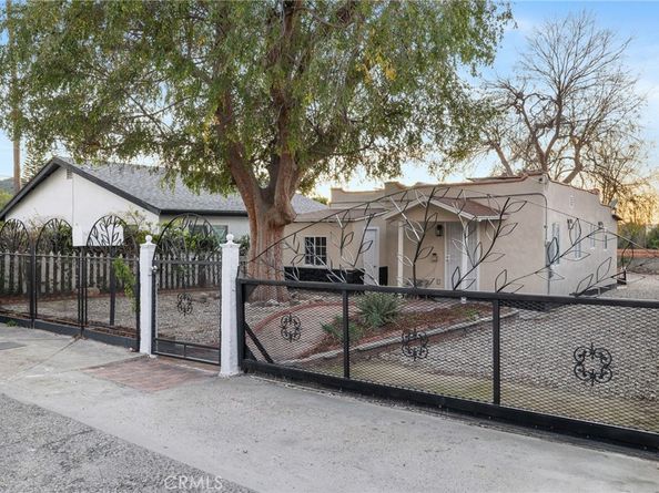 10607 Whitegate Avenue, Sunland CA 91040