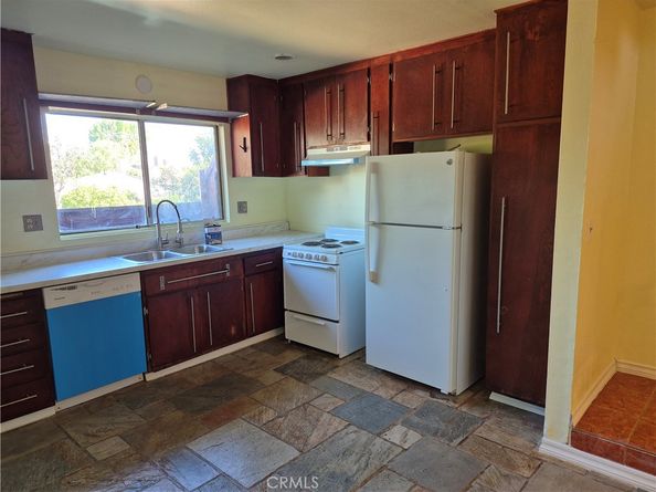 7320 Lennox Avenue E10, Van Nuys CA 91405