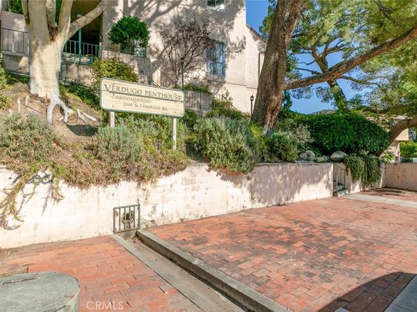 2940 N Verdugo Road 305, Glendale CA 91208