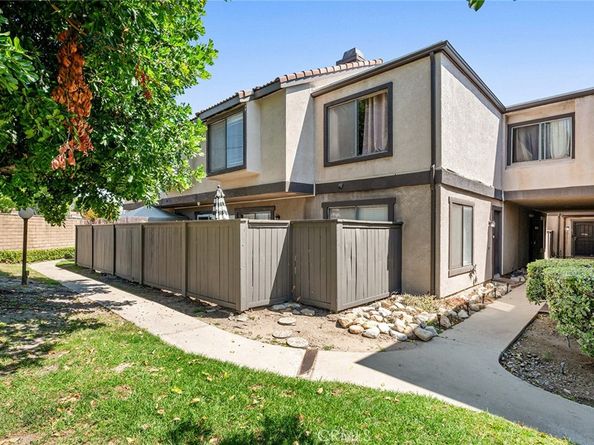 1806 N Vineyard A, Ontario CA 91764