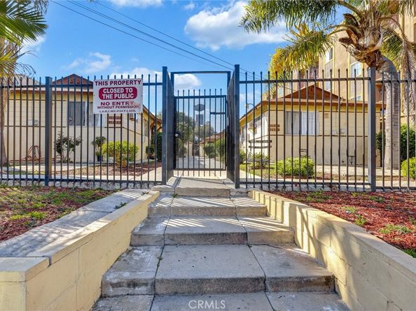 12021 S Figueroa, Los Angeles CA 90061