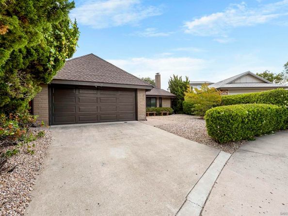 11183 Linares, San Diego CA 92129