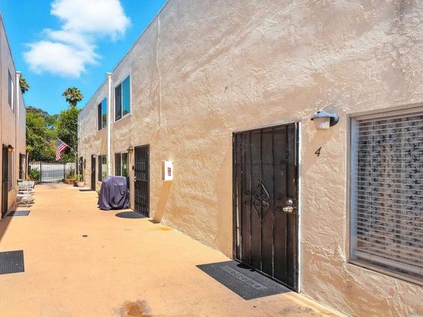 5725 Linda Vista Raod 4, San Diego CA 92110