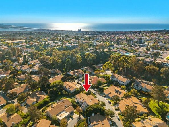 2047 Caminito Circulo Norte, La Jolla CA 92037