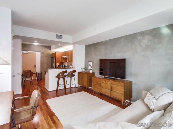 321 10th Ave 903, San Diego CA 92101