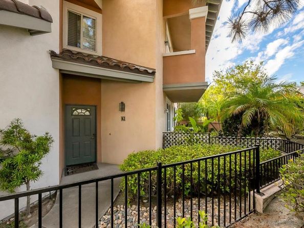 12061 Tivoli Park Row 3, San Diego CA 92128