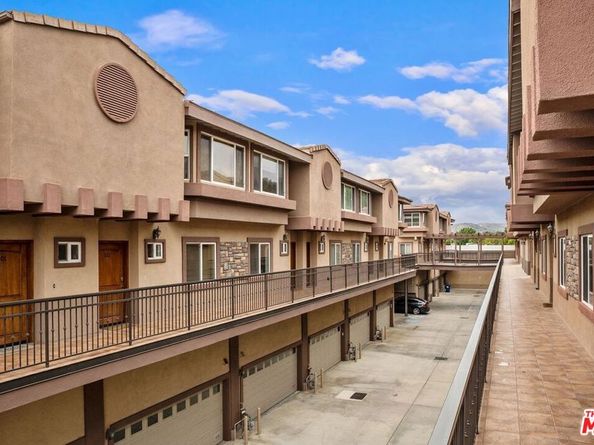 5241 Colodny Drive 103, Agoura Hills CA 91301