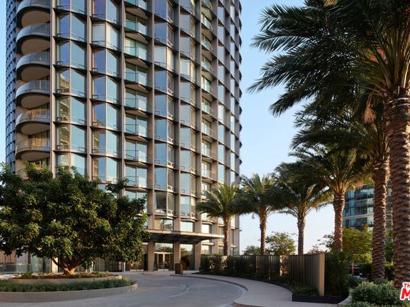 211 W Elm Court 29A, Los Angeles CA 90067