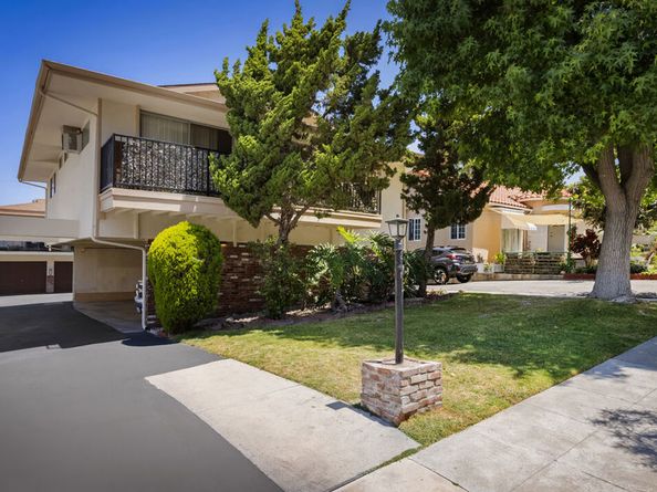 1231 Romulus Drive, Glendale CA 91205