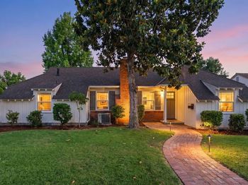 3330 Hermanos Street