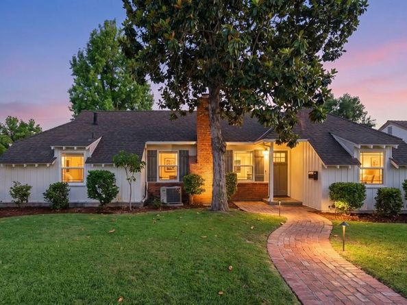 3330 Hermanos Street, Pasadena CA 91107