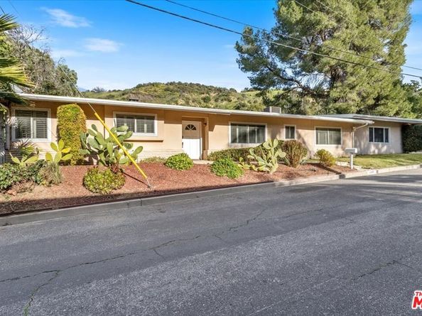 14905 Jadestone Drive, Sherman Oaks CA 91403