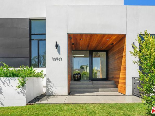 12731 Woodgreen Street, Los Angeles CA 90066