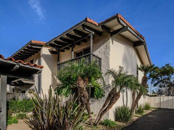 4202 Loma Riviera Ln