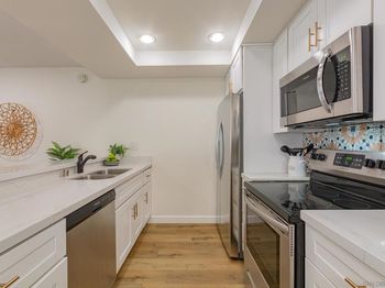 10737 San Diego Mission