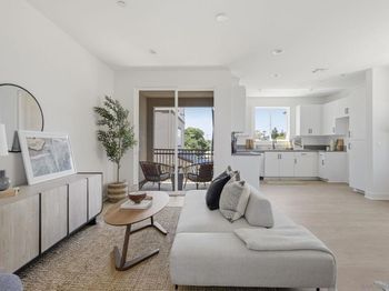 244 Pico Avenue