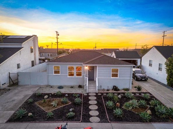 4220 E Overlook Dr, San Diego CA 92115