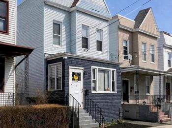 138 Bayview Ave