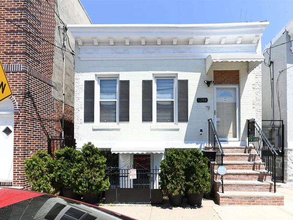 1208 67th St, North Bergen NJ 07047-3701