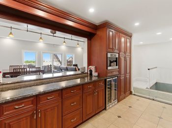 101 Shearwater Ct East
