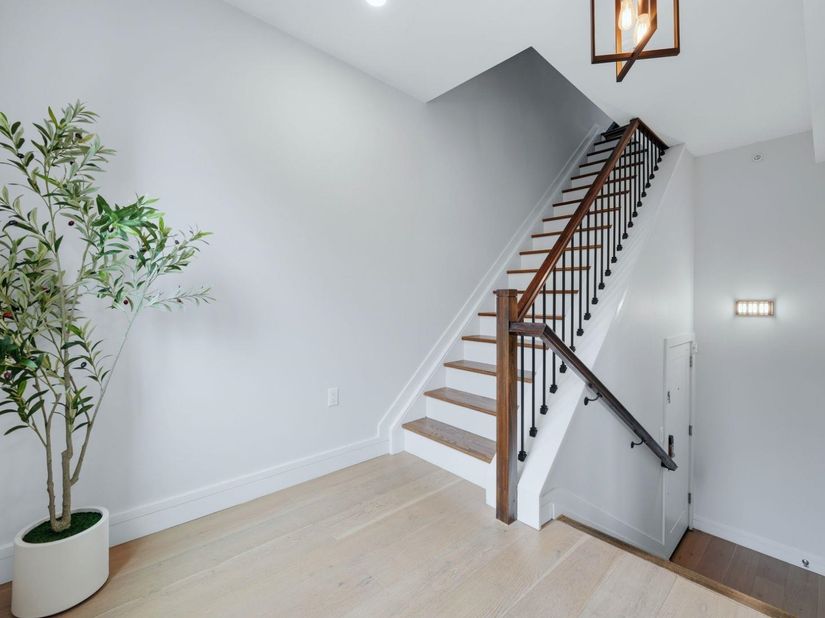 52 Sherman Ave 3, Jersey City NJ 07307