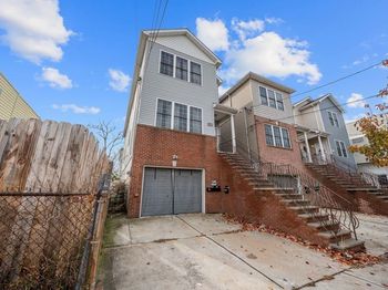 40 West 21st St