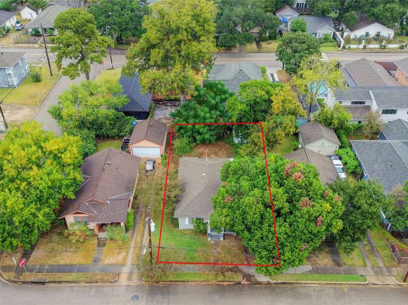 931 Gardner Street, Houston TX 77009