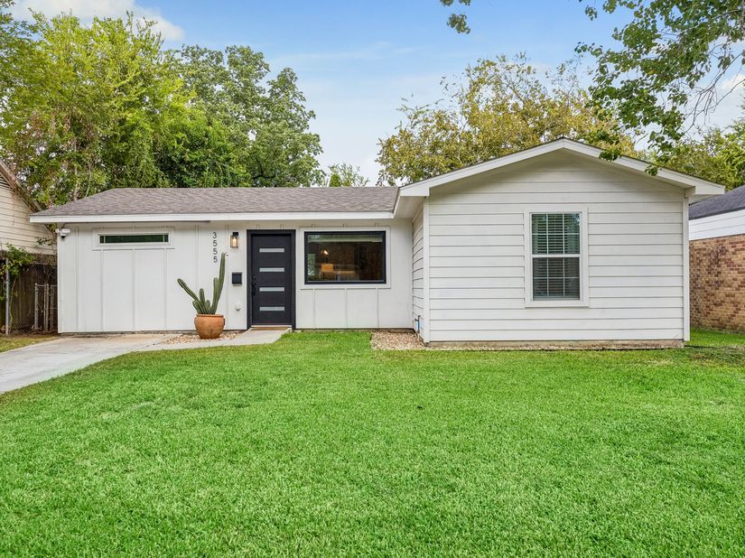 3555 Ruth Street, Houston TX 77004